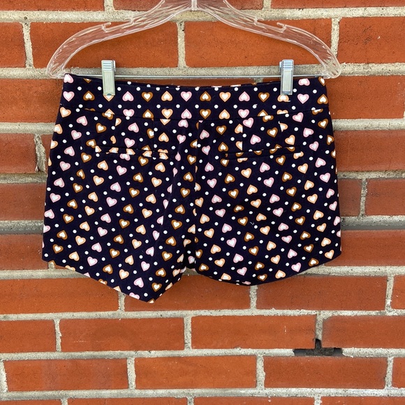 JCrew size 0 navy chino shorts with heart pattern - Picture 2 of 4